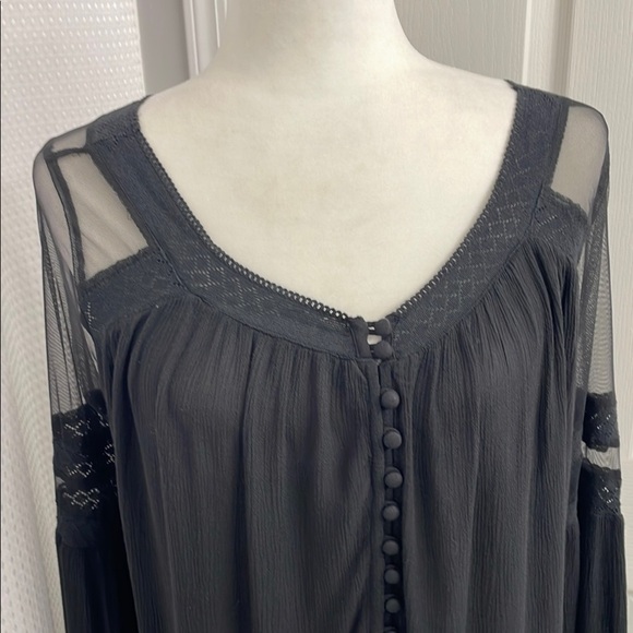 Buffalo David Bitton Black Ruffled Blouse with Sheer Details Size M - Picture 5 of 13